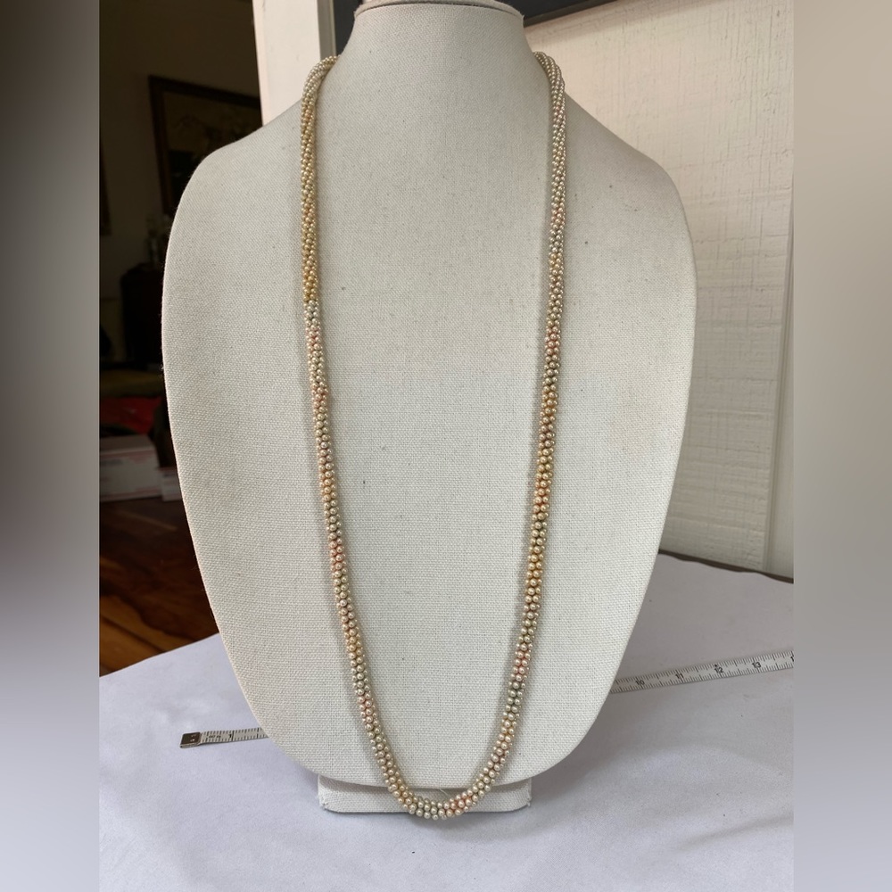 Unusual vintage crochet style mini pearl bead necklace